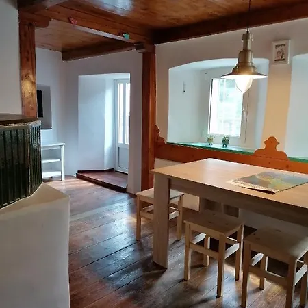 Pocitniska Hiska Medvejke 度假居 *